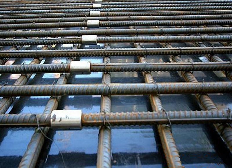 甘南为什么建楼房时，要在钢筋上加一排小圆环？原来作用这么大
